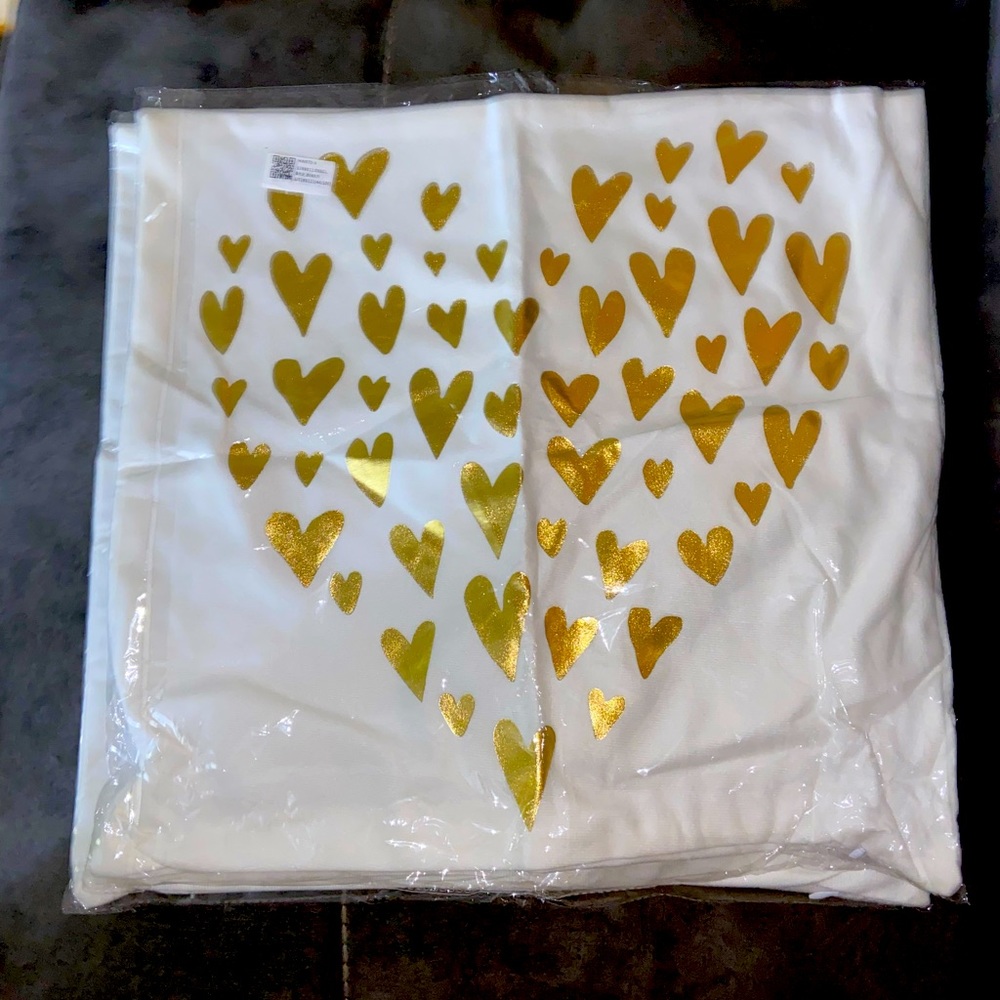 Pillow case - Picture 2 of 2